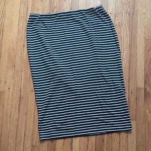 5 for $25: Sanctuary Black and White Striped Pencil Skirt